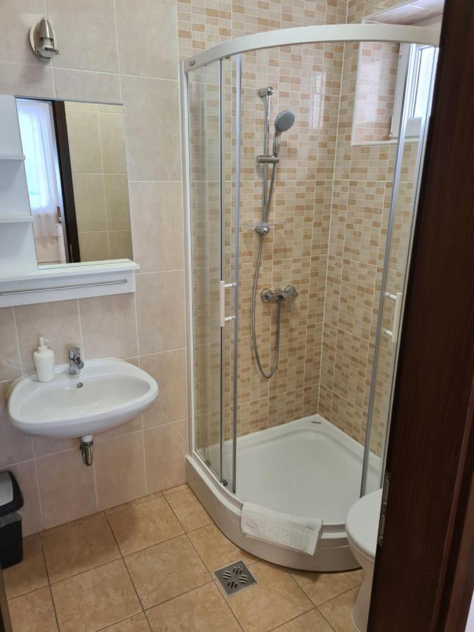 Tancsics Vendeghaz Hotel Siofok Room photo