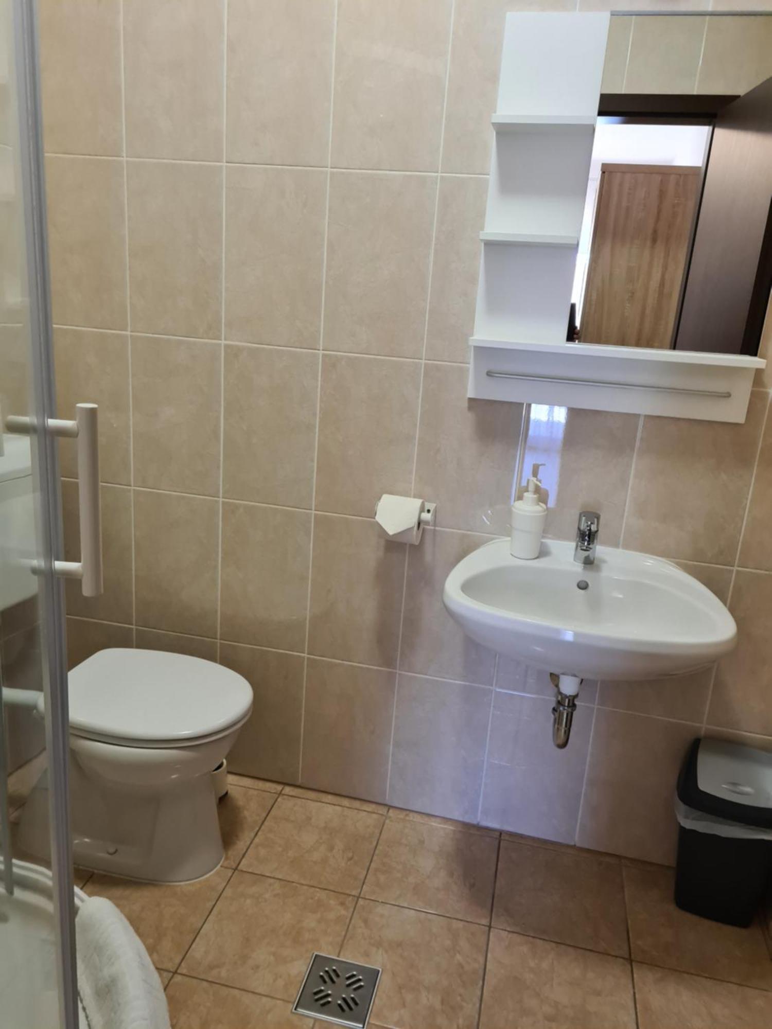 Tancsics Vendeghaz Hotel Siofok Room photo