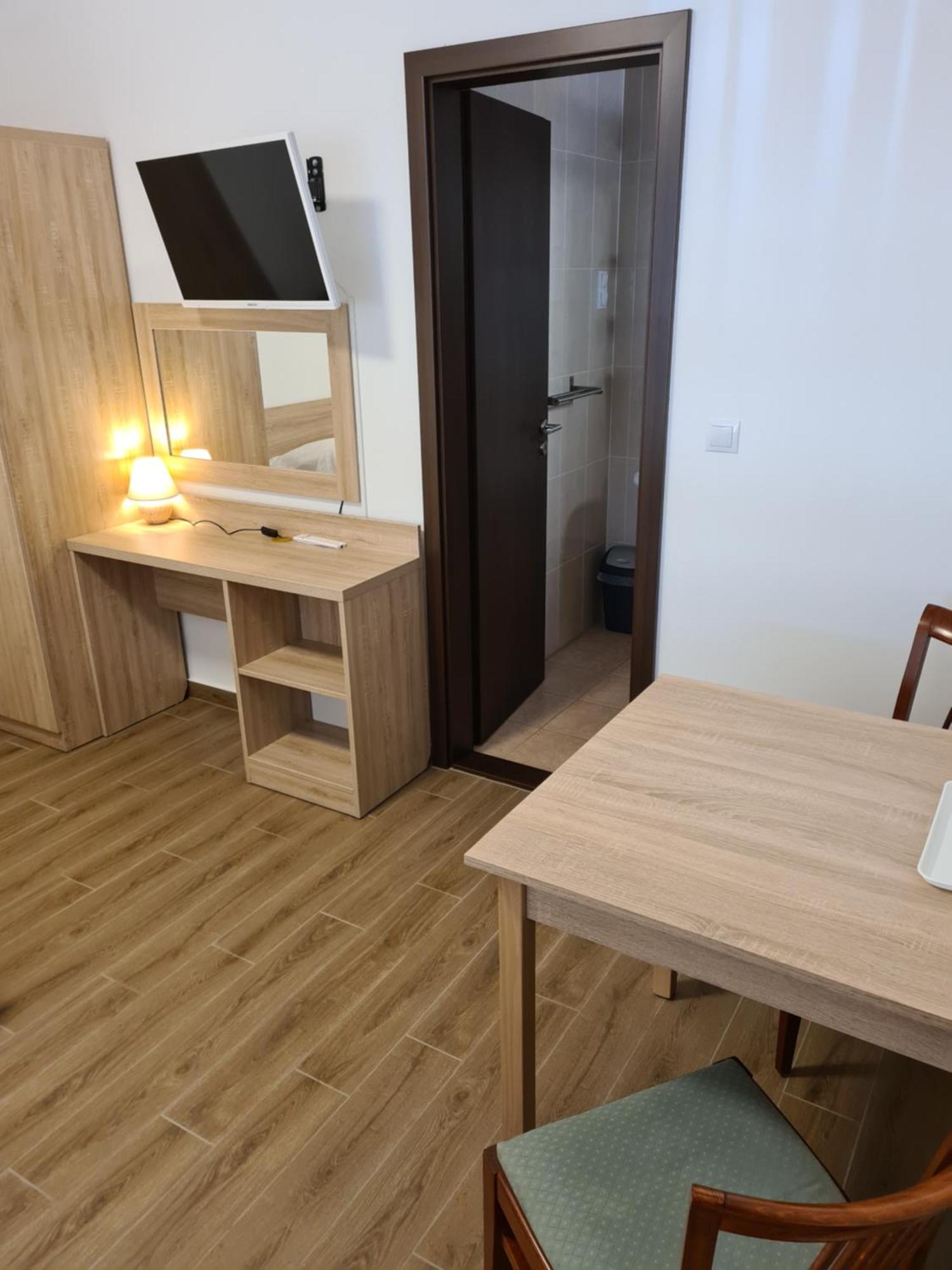 Tancsics Vendeghaz Hotel Siofok Room photo