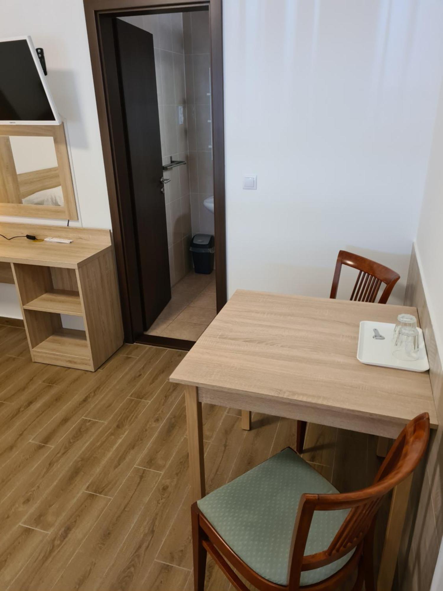 Tancsics Vendeghaz Hotel Siofok Room photo